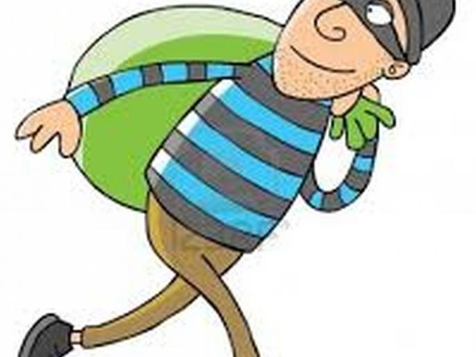 Theft at a shoplifting shop | कहाटूळ चौफुलीवरील दुकानात चोरी