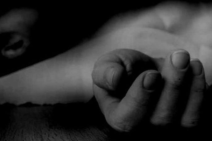 Young man dies after death in Wardha | वरखेड येथे तरुणाचा विहीरीत पडून मृत्यू Young man dies after death in Wardha | वरखेड येथे तरुणाचा विहीरीत पडून मृत्यू