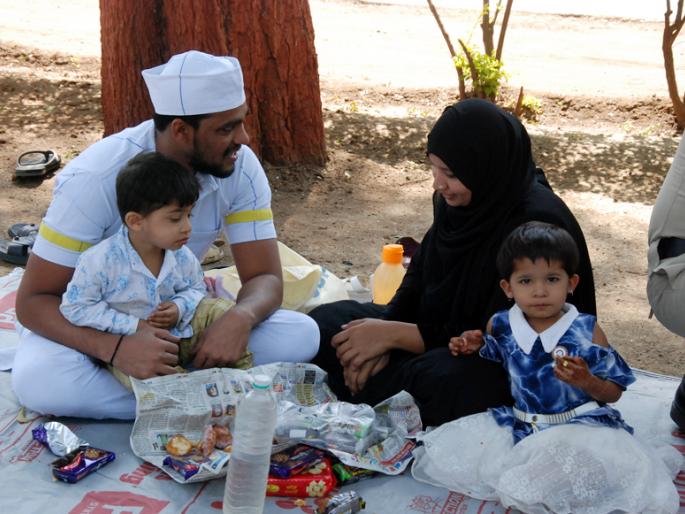 The rush of relatives who meet the captives disappeared | बंदीवानांना भेटणाऱ्या नातेवाइकांची गर्दी ओसरली