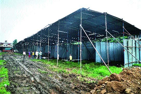 10 lakhs of corporation corporation hit | महापालिकेला दहा लाखांचा फटका 10 lakhs of corporation corporation hit | महापालिकेला दहा लाखांचा फटका