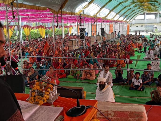 Parbhani: Grief encourages a man to face crisis - Sankar Maharaj Sharma | परभणी :दु:ख माणसाला संकटाला सामोरे जाण्याचे बळ देतात- समाधान महाराज शर्मा