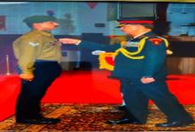 Awarded Sajid Syed Sena Medal of Rajapur | राजापूरचे साजिद सय्यद सेना मेडलने सन्मानित