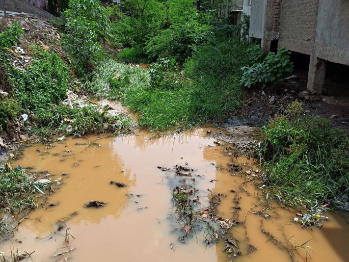 In Bodwad, 12 lakh nala deepening was caused by a flood | बोदवडमध्ये १२ लाखांच्या नाला खोलीकरणावर एका पावसाने फिरले पाणी In Bodwad, 12 lakh nala deepening was caused by a flood | बोदवडमध्ये १२ लाखांच्या नाला खोलीकरणावर एका पावसाने फिरले पाणी