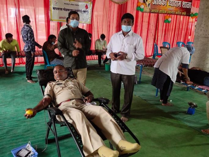 Blood donation of 182 people on the occasion of Unified India Memorial Day | अखंड भारत स्मृतीदिनानिमित्त १८२ जणांचे रक्तदान Blood donation of 182 people on the occasion of Unified India Memorial Day | अखंड भारत स्मृतीदिनानिमित्त १८२ जणांचे रक्तदान