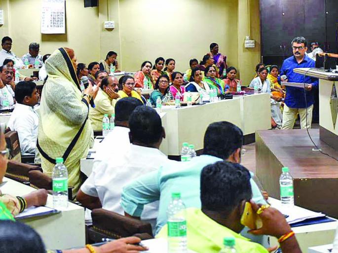 Purchase of vehicle worth Rs | कचरा उठावसाठी साडेअकरा कोटींची वाहन खरेदी Purchase of vehicle worth Rs | कचरा उठावसाठी साडेअकरा कोटींची वाहन खरेदी