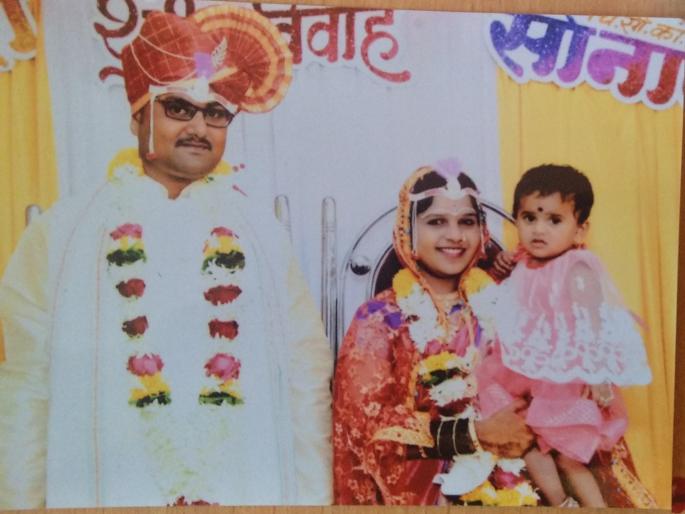 The tradition of breaking the tradition and the widow's widowhood | परंपरेचे बंध तोडून विधवा तरुणीचे दिराशी लग्न The tradition of breaking the tradition and the widow's widowhood | परंपरेचे बंध तोडून विधवा तरुणीचे दिराशी लग्न
