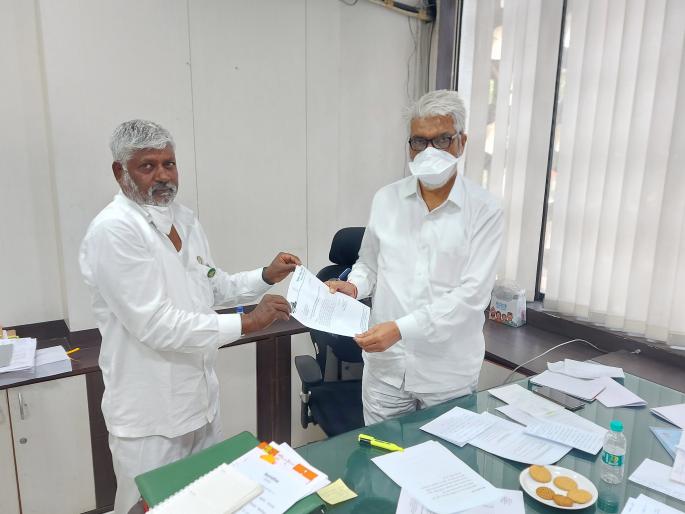 Immediate panchnama of affected crops in Baglan | बागलाणमधील बाधित पिकांचे तातडीने पंचनामे करा Immediate panchnama of affected crops in Baglan | बागलाणमधील बाधित पिकांचे तातडीने पंचनामे करा