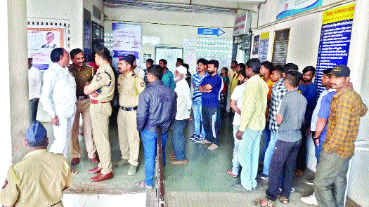 Kodolit hotel owner's murderous murder | कोडोलीत हॉटेल मालकाचा निर्घृण खून Kodolit hotel owner's murderous murder | कोडोलीत हॉटेल मालकाचा निर्घृण खून