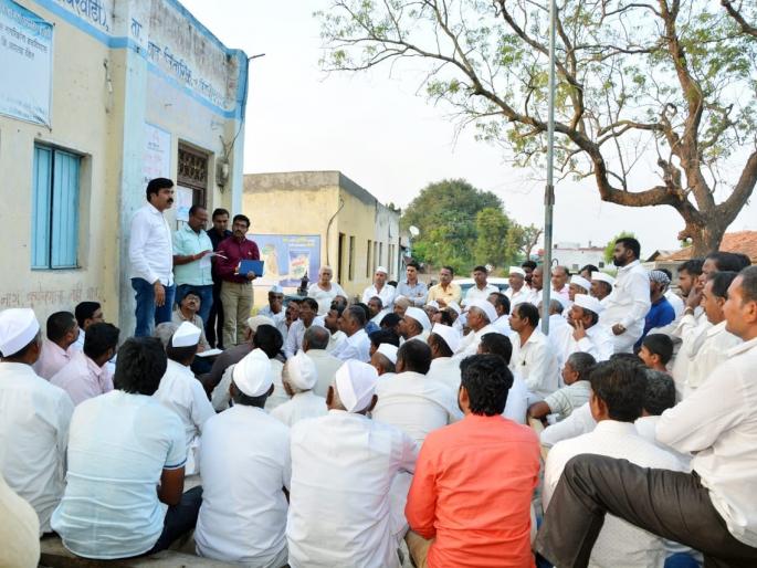 Rainfall of farmers complaints of electricity questions | वीजप्रश्नी शेतकऱ्यांचा तक्र ारींचा पाऊस