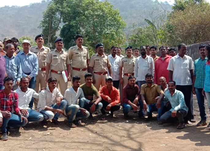 Sanjay Gandhi National Park - now trained tribal people to stop the ban in Jawhar forest | संजय गांधी राष्ट्रीय उद्यानास - येऊर जंगलातील वणव्यांना आळा घालण्यासाठी आता प्रशिक्षित आदिवासी