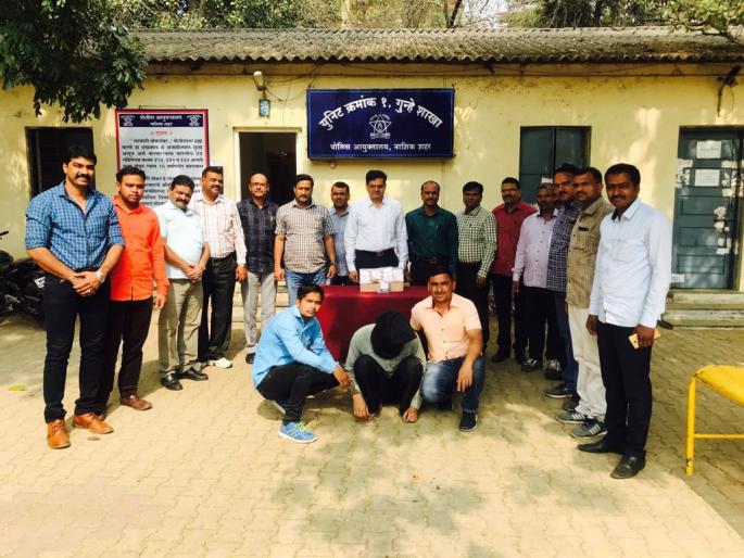nashik,police,thane,fake,police,arrested | पोलीस असल्याची बतावणी करून लुटणा-या ठाण्यातील संशयितास अटक nashik,police,thane,fake,police,arrested | पोलीस असल्याची बतावणी करून लुटणा-या ठाण्यातील संशयितास अटक