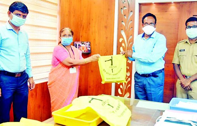 Immunity booster kit beneficial for tuberculosis patients | इम्युनिटी बुस्टर किट क्षयरुग्णांसाठी लाभदायक Immunity booster kit beneficial for tuberculosis patients | इम्युनिटी बुस्टर किट क्षयरुग्णांसाठी लाभदायक