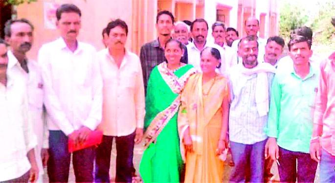 150 people were killed | १५० नागरिकांना घातला गंडा 150 people were killed | १५० नागरिकांना घातला गंडा