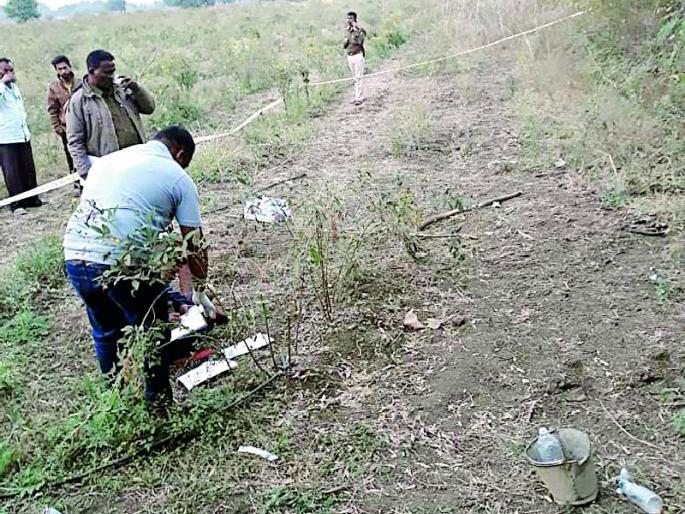 Cousin murdered by a wooden ass | लाकडी दांड्याने मारहाण करून स्वयंपाकीची हत्या