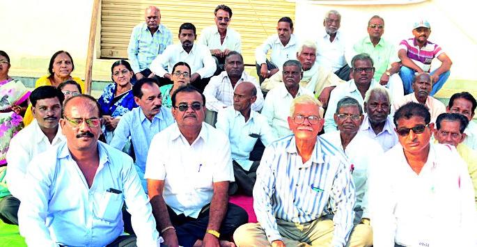 Fight for the rights of institutions, organizations for justice | न्याय हक्कासाठी संस्था, संघटनांचा लढा Fight for the rights of institutions, organizations for justice | न्याय हक्कासाठी संस्था, संघटनांचा लढा