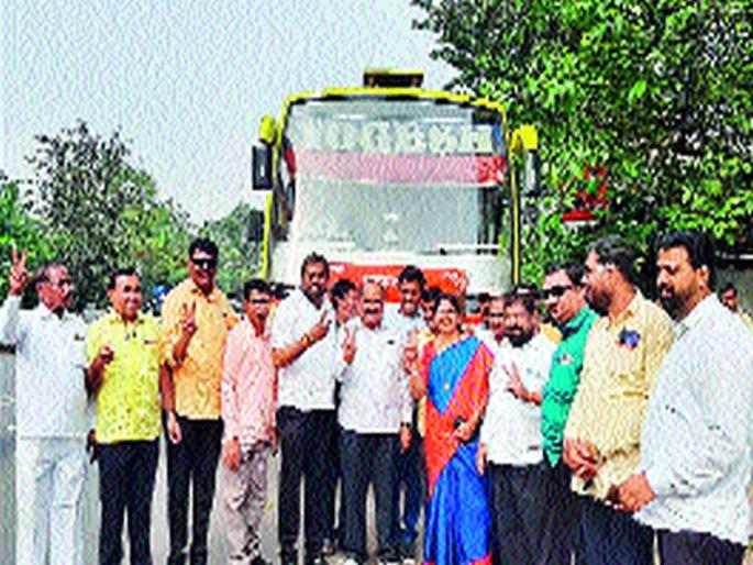Despite the majority in Nashik Municipal Corporation, BJP is in the shadow of fear | नाशिक महापालिकेत बहुमत असूनही भाजप भीतीच्या छायेत Despite the majority in Nashik Municipal Corporation, BJP is in the shadow of fear | नाशिक महापालिकेत बहुमत असूनही भाजप भीतीच्या छायेत