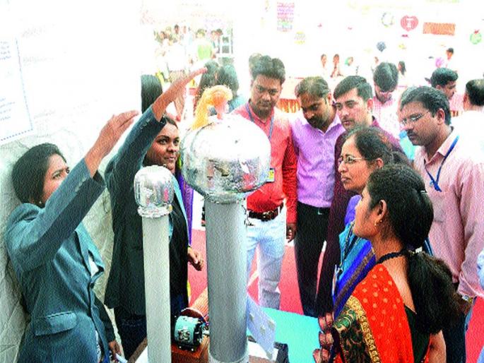 Maha Kumbha of the state-of-the-art equipment | अत्याधुनिक उपकरणांचा महाकुंभ Maha Kumbha of the state-of-the-art equipment | अत्याधुनिक उपकरणांचा महाकुंभ