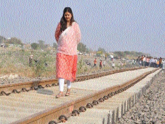 Town-wide railroad test soon | नगर-कडा रेल्वेमार्ग चाचणी लवकरच