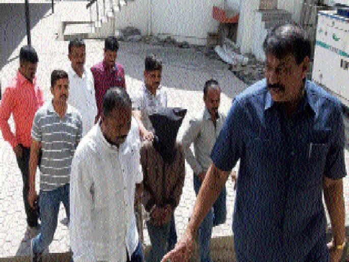 After the escape of the accused, | पलायन केलेल्या आरोपीच्या आवळल्या पुन्हा मुसक्या