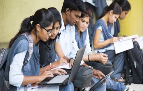 Pune district tops in ssc exam result from the division | Ssc Result 2020: हवा कुणाची पुणेकरांची ! विभागात पुन्हा एकदा पुणे जिल्ह्याची विभागात 'सरशी'