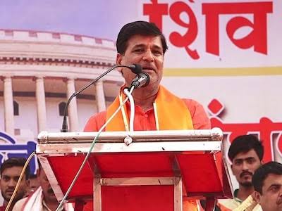 Strongly oppose to chief minister uddhav thackrey nashik tour of tommorow: Vinayak Mete | ....म्हणून मुख्यमंत्री उद्धव ठाकरेंच्या उद्याच्या नाशिक दौऱ्याला तीव्र विरोध करणार : विनायक मेटे Strongly oppose to chief minister uddhav thackrey nashik tour of tommorow: Vinayak Mete | ....म्हणून मुख्यमंत्री उद्धव ठाकरेंच्या उद्याच्या नाशिक दौऱ्याला तीव्र विरोध करणार : विनायक मेटे