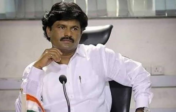 Baramati target by bjp in 2024 loksabha elections: Gopichand Padalakar | भाजपचे २०२४ च्या लोकसभा निवडणुकीसाठी बारामती 'टार्गेट': गोपीचंद पडळकर Baramati target by bjp in 2024 loksabha elections: Gopichand Padalakar | भाजपचे २०२४ च्या लोकसभा निवडणुकीसाठी बारामती 'टार्गेट': गोपीचंद पडळकर