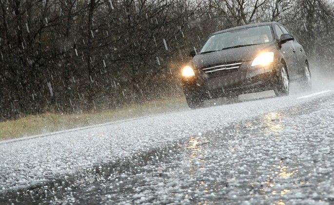 The next two days of rain and hail in East Vidarbha | पूर्व विदर्भातील पुढचे दोन दिवस पावसाचे आणि गारपिटीचे The next two days of rain and hail in East Vidarbha | पूर्व विदर्भातील पुढचे दोन दिवस पावसाचे आणि गारपिटीचे