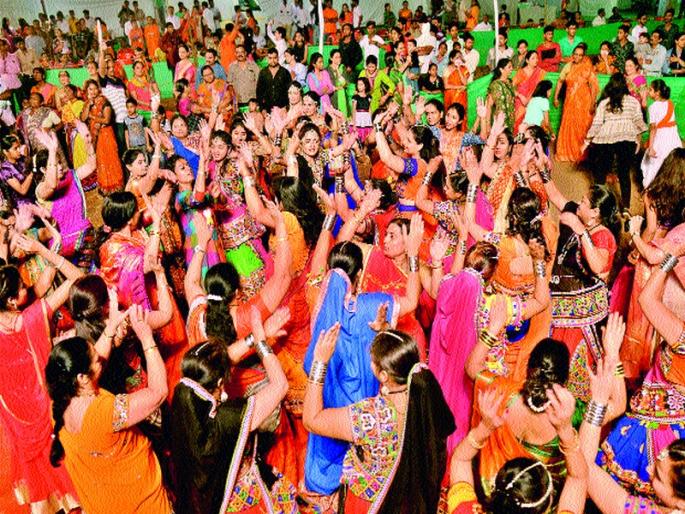  Garibi Dhoom in Panchavati; Youthfulness | पंचवटीत गरब्याची धूम; तरुणाईचा उत्साह