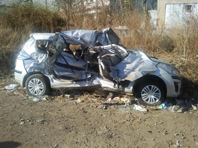 Accident on Nagpur-Amravati highway; Five killed, one injured | नागपूर-अमरावती महामार्गावर भीषण अपघात; पाच ठार, एक जखमी Accident on Nagpur-Amravati highway; Five killed, one injured | नागपूर-अमरावती महामार्गावर भीषण अपघात; पाच ठार, एक जखमी
