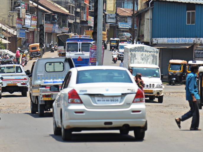 Citizens are abusing the essentials | अत्यावश्यकचा गैरवापर करत नागरिक सुसाटच
