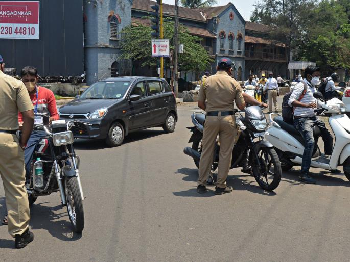 Forced antigen testing if on the road | रस्त्यावर आल्यास सक्तीने ॲन्टीजेन चाचणी Forced antigen testing if on the road | रस्त्यावर आल्यास सक्तीने ॲन्टीजेन चाचणी
