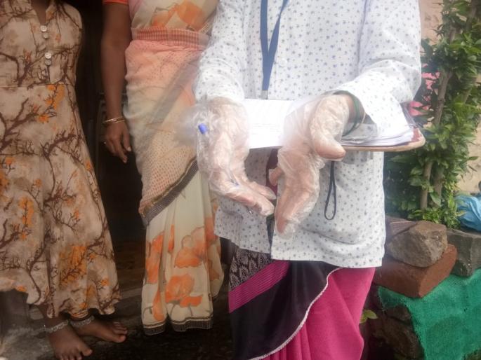 Plastic handgloves, cell depleted oximeter ... how to check my family? | प्लास्टिकचे हँडग्लोव्हज, सेल संपलेले ऑक्सिमीटर... कसे तपासायचे माझे कुटुंब?