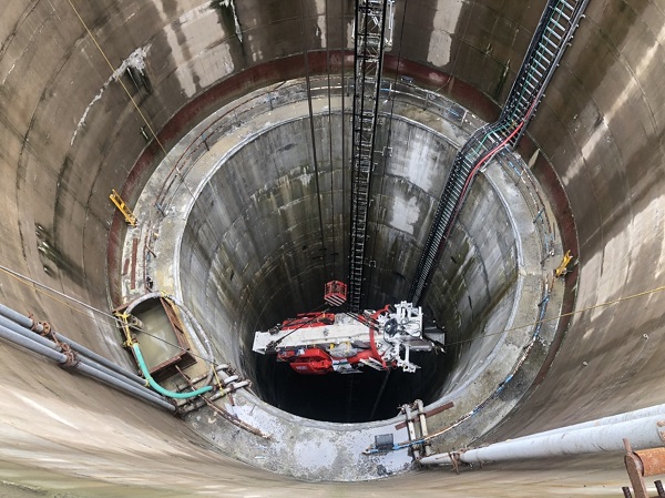 Amarmahal to Paral reservoir; Digged 526 meters in one month tunnel | अमरमहाल ते परळ जलबोगदा; एका महिन्यात ५२६ मीटर खोदला Amarmahal to Paral reservoir; Digged 526 meters in one month tunnel | अमरमहाल ते परळ जलबोगदा; एका महिन्यात ५२६ मीटर खोदला