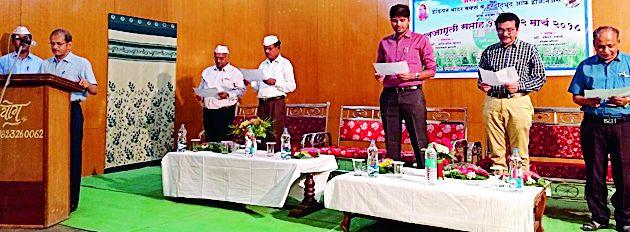 Save every drop of water | पाण्याचा प्रत्येक थेंब वाचवा Save every drop of water | पाण्याचा प्रत्येक थेंब वाचवा