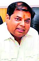 Rehabilitation should be done | पुनर्वसनाची कार्यवाही व्हावी Rehabilitation should be done | पुनर्वसनाची कार्यवाही व्हावी