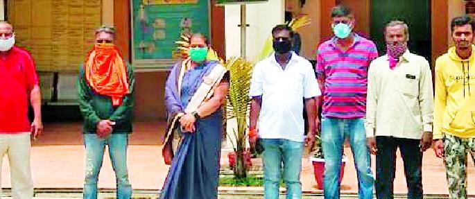 Keep the reservation of the Maratha community intact | मराठा समाजाचे आरक्षण अखंडित ठेवा