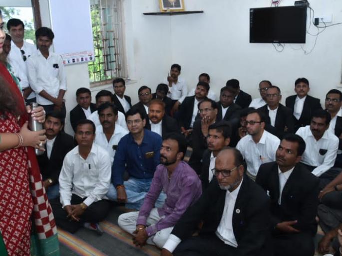 Clean image does not tolerate opposition - Pankaja Munde | स्वच्छ प्रतिमा विरोधकांना सहन होत नाही -पंकजा मुंडे