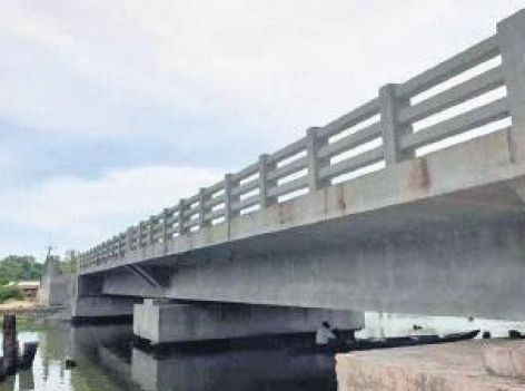 Ten bridges will be constructed in Buldana district | बुलडाणा जिल्ह्यातील दहा पुलांचे काम लागणार मार्गी Ten bridges will be constructed in Buldana district | बुलडाणा जिल्ह्यातील दहा पुलांचे काम लागणार मार्गी