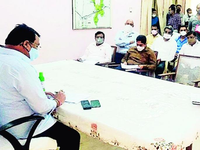 Complete the ongoing works under Gosekhurd project on time | गोसेखुर्द प्रकल्पांतर्गत सुरू कामे मुदतीत पूर्ण करा Complete the ongoing works under Gosekhurd project on time | गोसेखुर्द प्रकल्पांतर्गत सुरू कामे मुदतीत पूर्ण करा