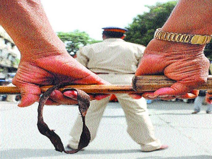 Bangladeshi girl trafficked: Suspected Magistrate Mazda still frees three men, including 'Nani' of Shankaracharya in Sinnar | बांगलादेशी मुलीची तस्करी : संशयित आरोपी माजिदा अद्याप फरार सिन्नरमधील कुंटणखान्याच्या ‘नानी’सह तिघांना कोठडी Bangladeshi girl trafficked: Suspected Magistrate Mazda still frees three men, including 'Nani' of Shankaracharya in Sinnar | बांगलादेशी मुलीची तस्करी : संशयित आरोपी माजिदा अद्याप फरार सिन्नरमधील कुंटणखान्याच्या ‘नानी’सह तिघांना कोठडी