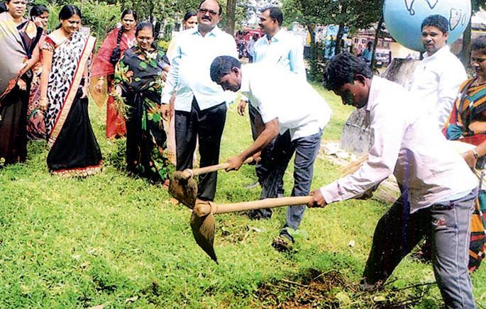 Launch of Cleanliness Campaign | स्वच्छता मोहिमेचा शुभारंभ Launch of Cleanliness Campaign | स्वच्छता मोहिमेचा शुभारंभ