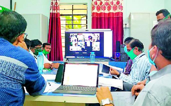 335 squads to prevent coronation | कोरोनाबळी रोखण्यासाठी ३३५ पथक 335 squads to prevent coronation | कोरोनाबळी रोखण्यासाठी ३३५ पथक