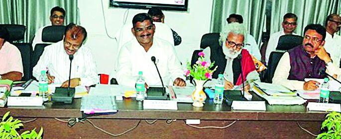 The verification of caste has been reviewed | जात पडताळणीचा घेतला आढावा The verification of caste has been reviewed | जात पडताळणीचा घेतला आढावा