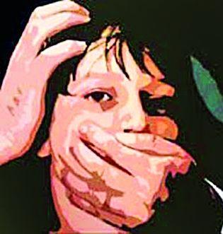 Two siblings' abduction attempt | दोन भावंडांच्या अपहरणाचा प्रयत्न Two siblings' abduction attempt | दोन भावंडांच्या अपहरणाचा प्रयत्न