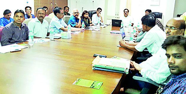 Do tourist markets | पर्यटनस्थळांचे मार्केटिंग करावे Do tourist markets | पर्यटनस्थळांचे मार्केटिंग करावे