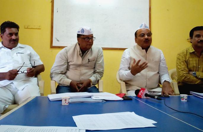 Need to take the initiative to organ donation | अवयवदान करण्यासाठी पुढाकार घेणे गरजेचे Need to take the initiative to organ donation | अवयवदान करण्यासाठी पुढाकार घेणे गरजेचे