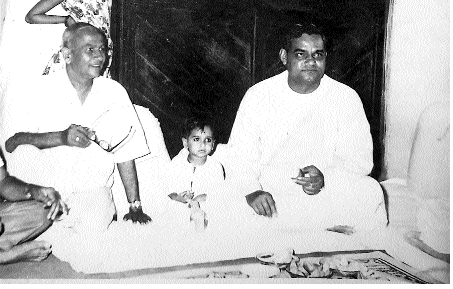 Vajpayee's 'Atal' to Kolhapur! | कोल्हापूरशी वाजपेयी यांचे ‘अटल’नाते!