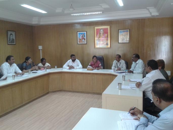 Due to the Gharkul Yojana in the Nashik, the sub-filler is full of beneficiaries | नाशकात घरकुल योजनेत लाभार्थ्यांनी भरले पोटभाडेकरू Due to the Gharkul Yojana in the Nashik, the sub-filler is full of beneficiaries | नाशकात घरकुल योजनेत लाभार्थ्यांनी भरले पोटभाडेकरू