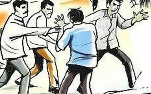  Positioned in a small, martyr, settlement | लहान शहादा येथे हाणामारी, बंदोबस्त तैणात