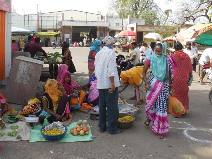 Sellers' infidelity perpetuates | विक्रेत्यांचा बेफीकरपणा कायम Sellers' infidelity perpetuates | विक्रेत्यांचा बेफीकरपणा कायम